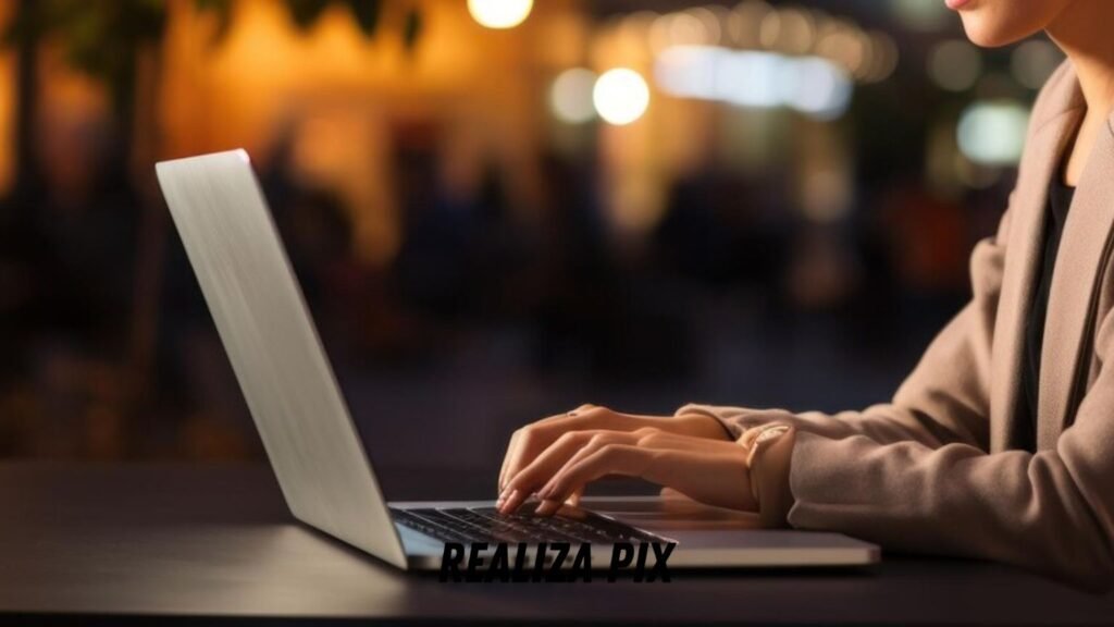 Acesse o Site ou o Aplicativo Magalu